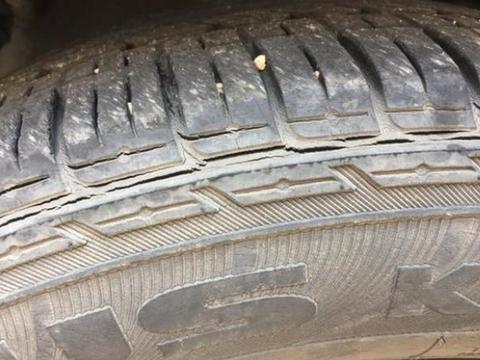 轮胎出现裂缝，需要换新的吗？