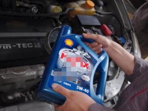 5千公里换次机油都是骗局！知晓这3方面，就知道多久换次不伤车