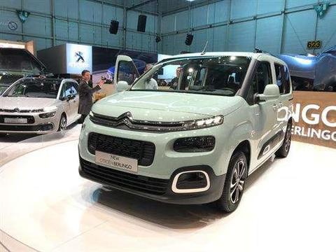 雪铁龙全新MPV，全景天窗可单独开启，时尚年轻，非常实用！