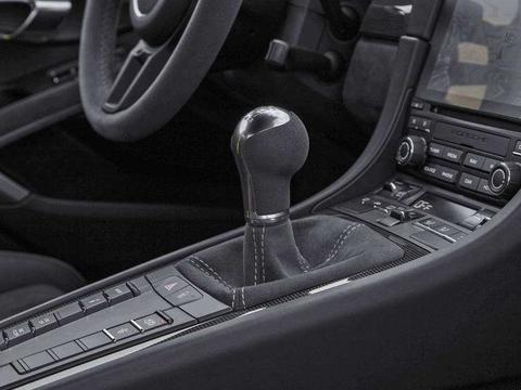 变速箱油多久换一次？别等坏了再后悔