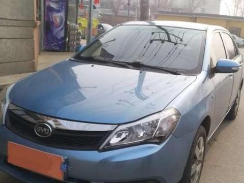 2万块买什么二手车，这几款皮实耐操，保养便宜，外观也不过时！