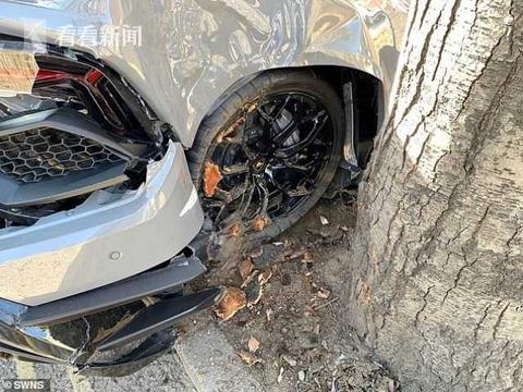 视频｜出发5秒超跑撞墙变废铁 车主爬出驾驶座爆哭