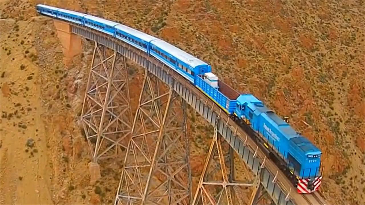 全球最危险的火车! , 全程与死神擦肩而过, 你敢坐吗