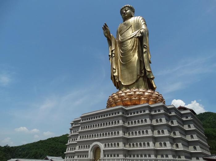 中国8处壮观的大型佛像景点，最大的有150多米高