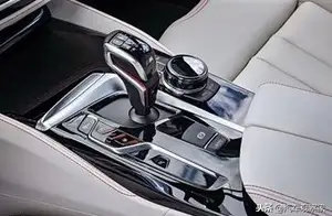 手自一体的汽车一直使用D挡行驶合适吗？