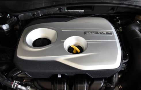 新能源起亚KX3 EV,外观造型犀利时尚,综合续航300km