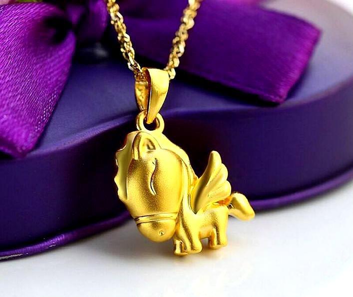 黄金首饰是按克买，还是按一口价买比较了解好，说说家里面的门道