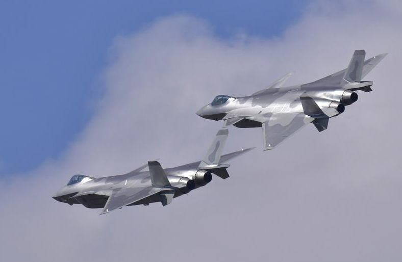 中国空军作战飞机多达5000架,仍不是美国空军