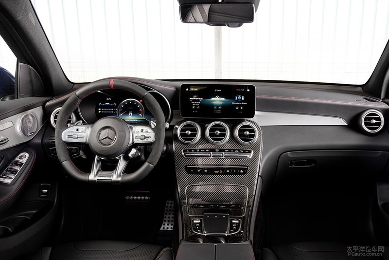 新款梅赛德斯-AMG GLC43官图发布,动力小幅提升