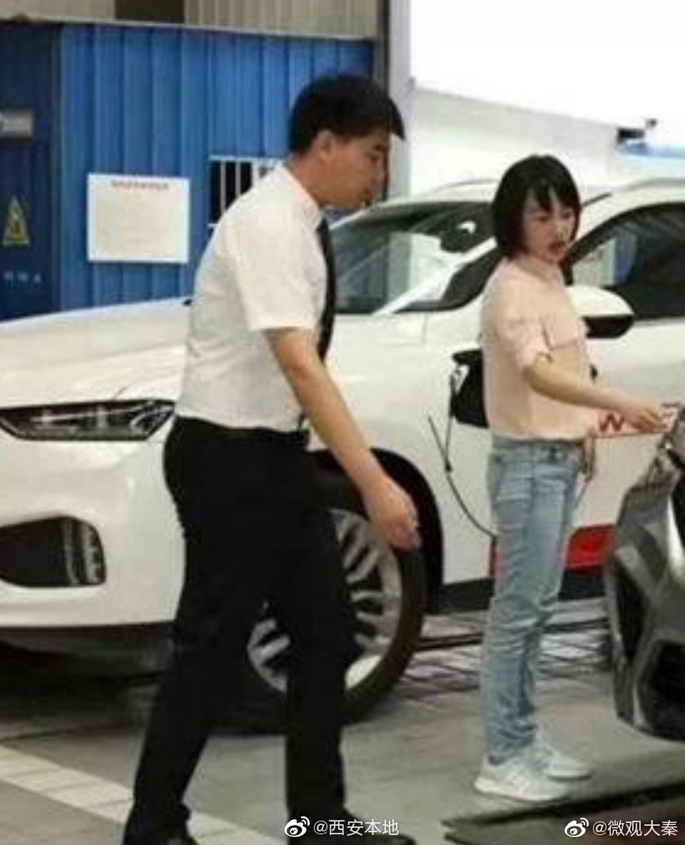 西安奔驰女车主维权