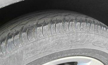 汽车轮胎一般使用多久要换？听懂行人说完，很多人都被坑过