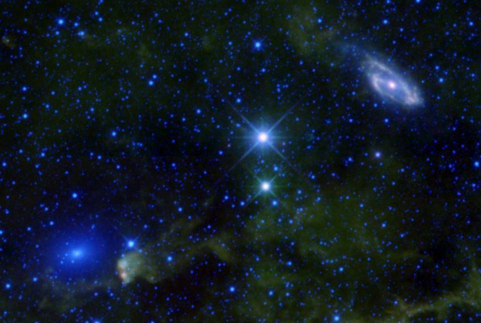 宇宙空洞是什么,MCG+01–02–015星系