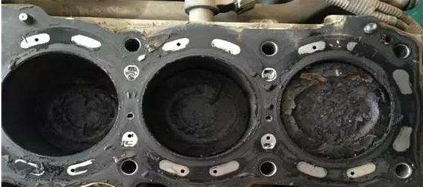 如何清理车身积碳，听了修车师傅的话，车主：后悔知道晚了