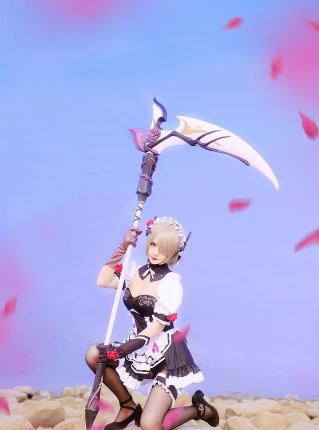 cosplay游戏人物被上,阴阳师cosplay 洛丝微瑟"的cosplay作品!三位妹子都是高颜值好身材的coser!
