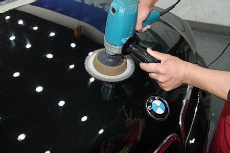 你知道汽车打蜡的作用和保养周期吗？