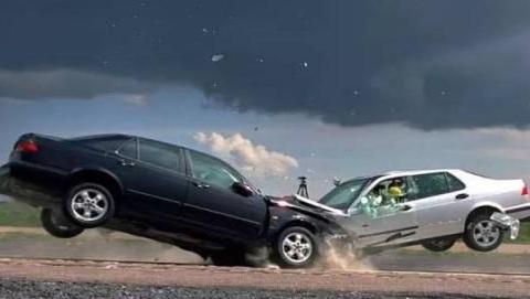 交警提醒：别再乱买这5种车险，根本用不上，纯属白白浪费钱