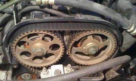 汽车更换这几个零件，建议还是去4s店，从外面修吃大亏！