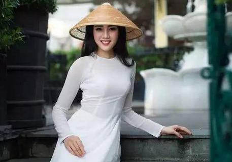 去越南旅游总会遇到美女问你要不要生菜这是什么新套路