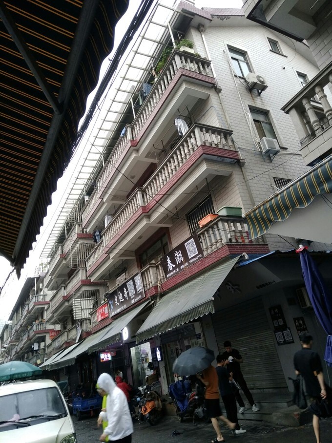 常熟，走马观花服装城，外贸村
