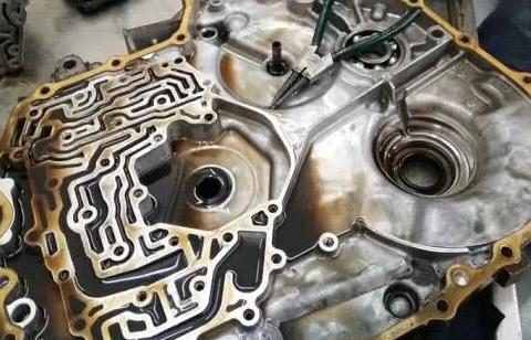 为什么要换变速箱油？多久换一次？修车工给出了数据！