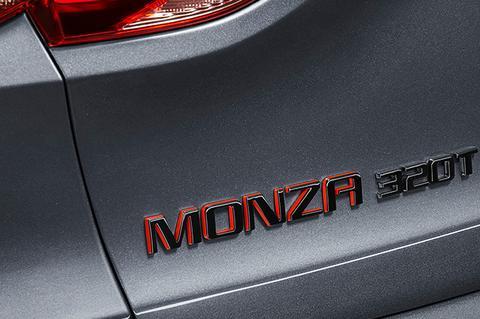 运动套件上身 科鲁泽Redline版官图发布