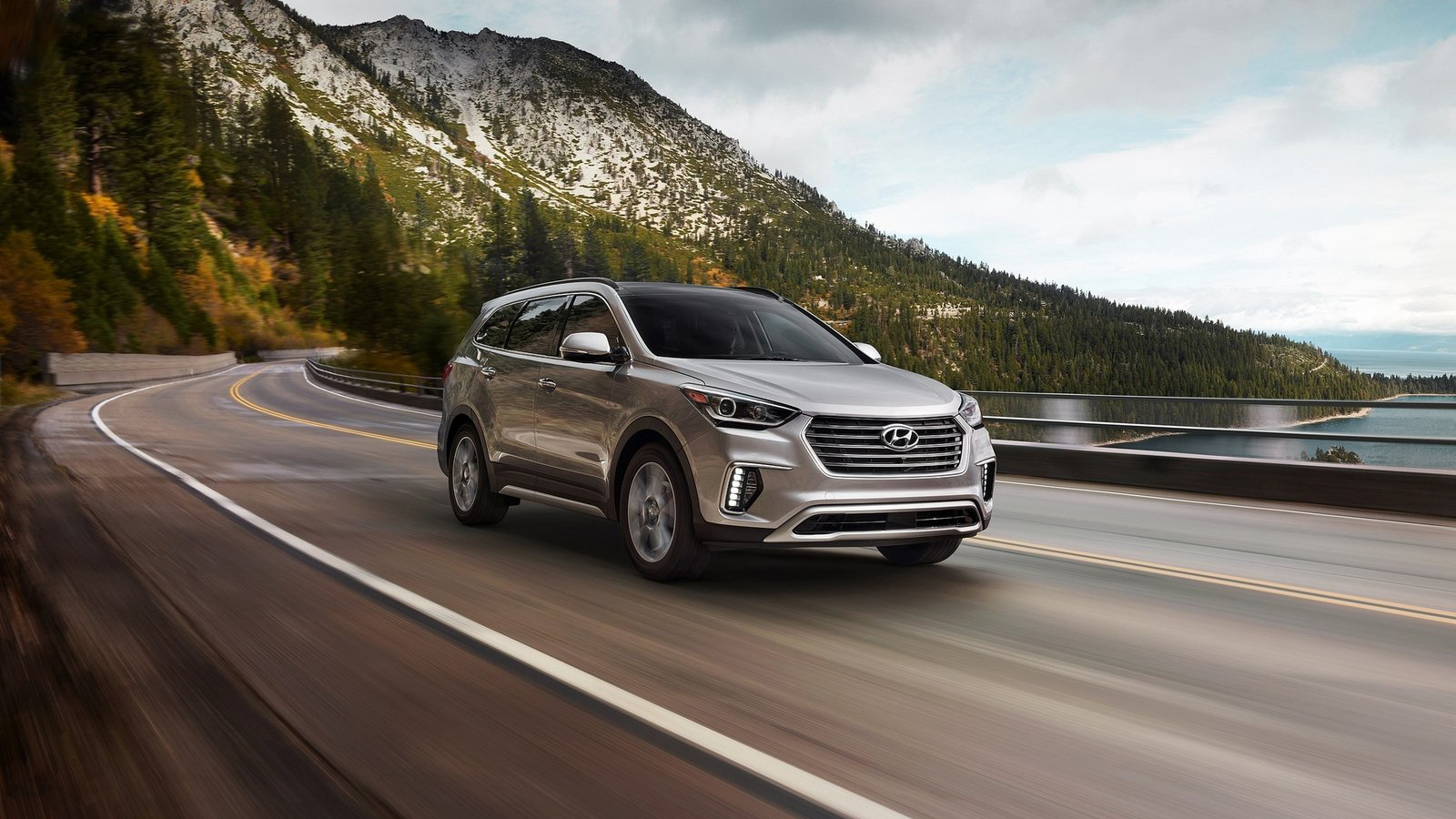 这台现代,或许是30万以内最运动的7座SUV