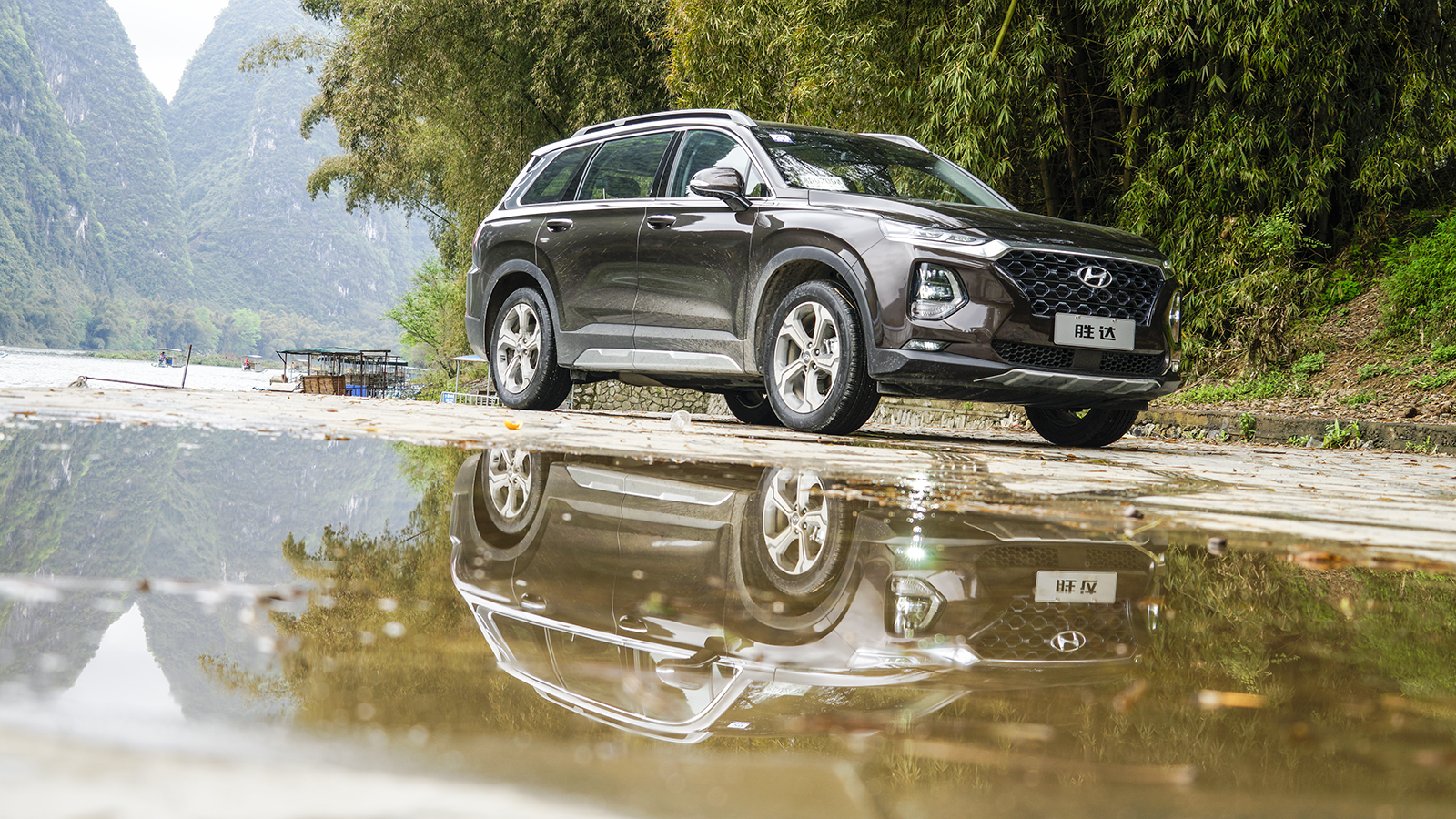 这台现代,或许是30万以内最运动的7座SUV