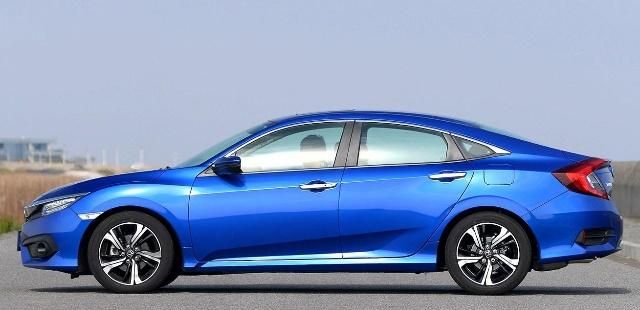 想象不到的差距,本田思域VS现代菲斯塔,长江后