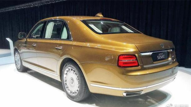 俄罗斯版“S600”亮相，配4.4升V8发动机，地位堪比中国红旗！