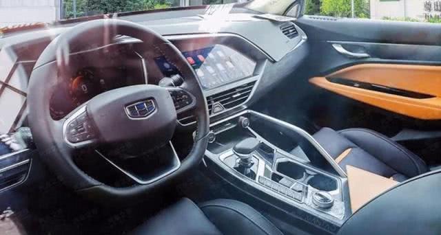 吉利轿跑SUV再次现身,红色实车质感不俗,配沃尔沃2.0T发动机