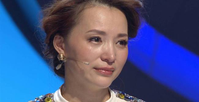 曝董卿被中央电视台宣布解雇，细节揭示真相