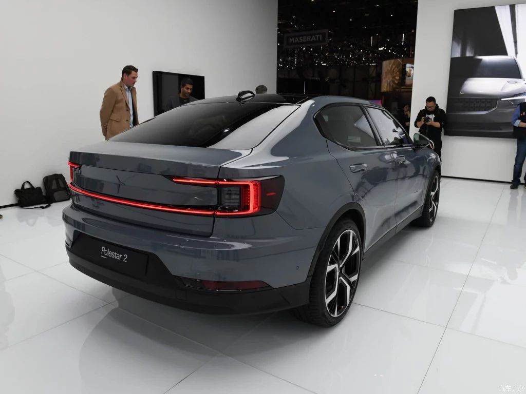 奥迪全新S6/S7官图发布;沃尔沃Polestar 2将于今晚上市