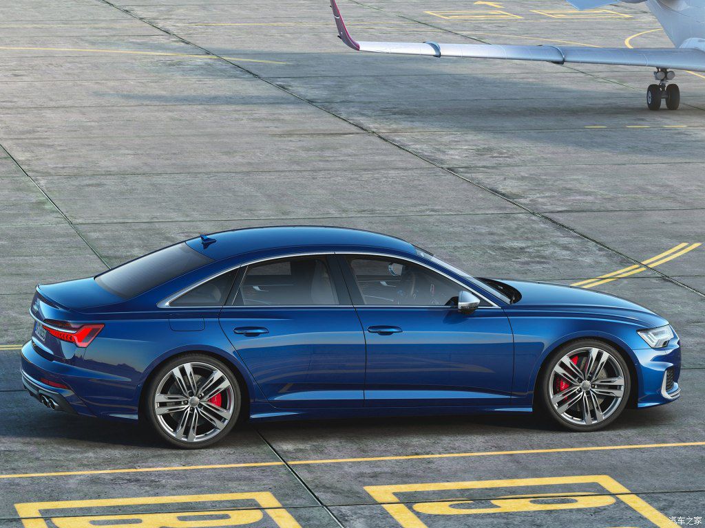 奥迪全新S6/S7官图发布;沃尔沃Polestar 2将于今晚上市