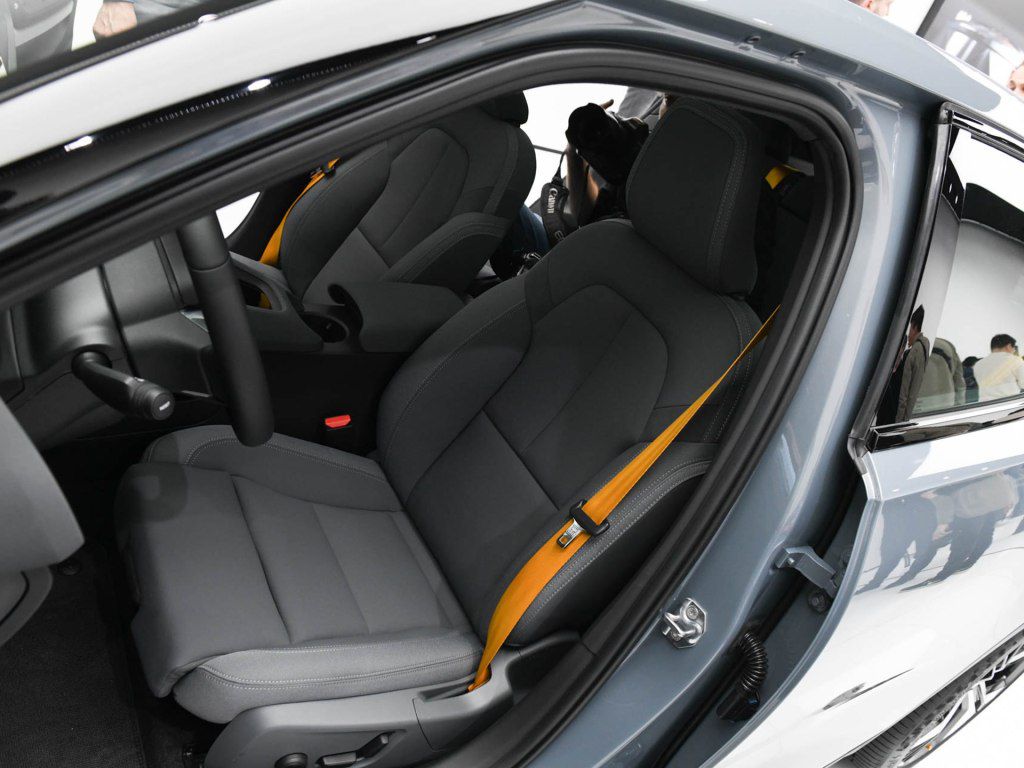 奥迪全新S6/S7官图发布;沃尔沃Polestar 2将于今晚上市