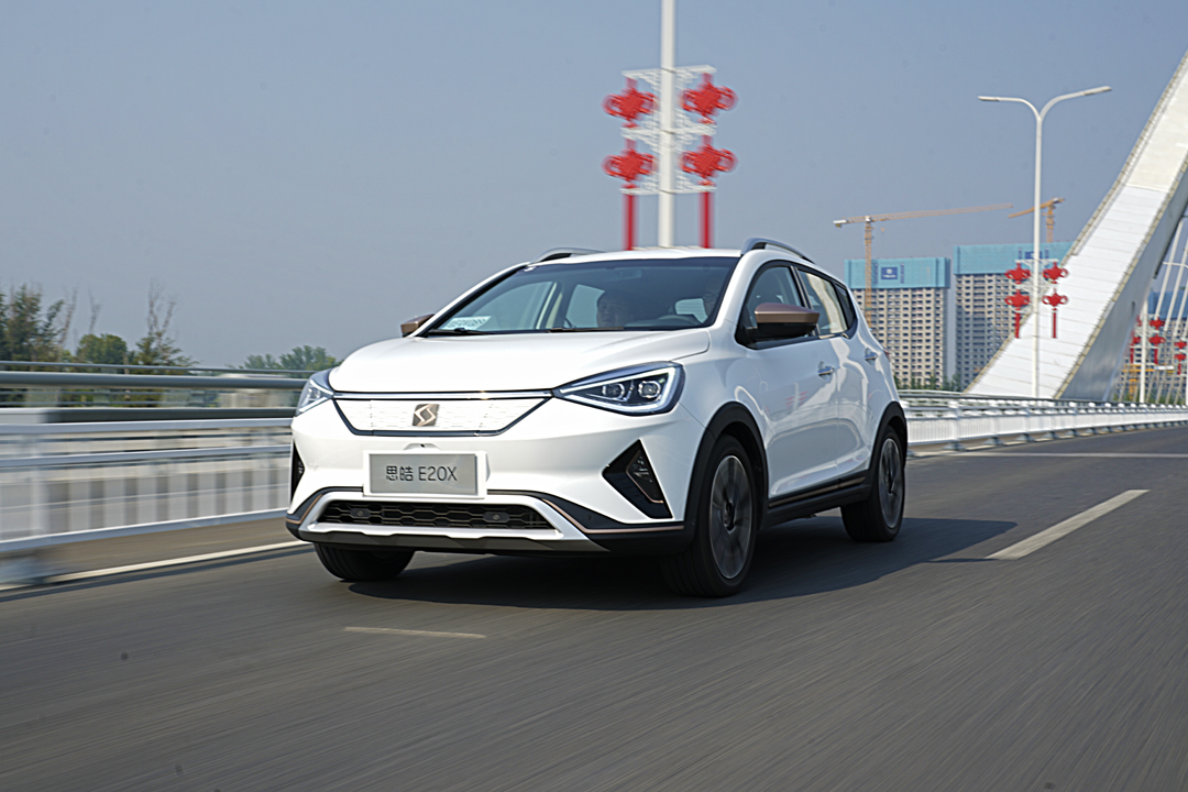 12.8万能买到的德系电动SUV 试驾江淮大众首款车型思皓E20X