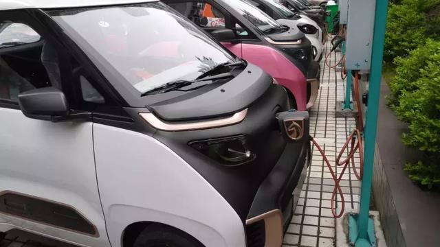 不到10个城市发售、月销量却能超8000,宝骏E200是怎样的存在