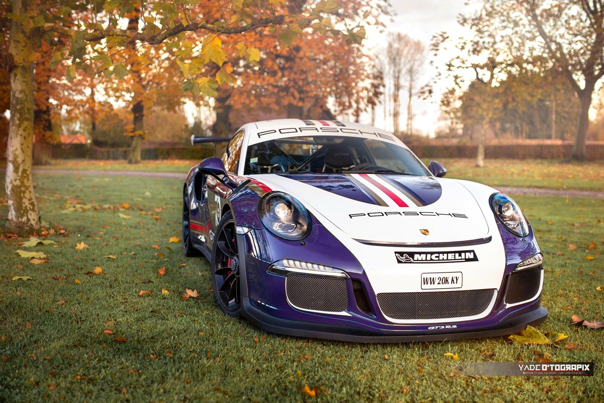 骚气涂装的保时捷911GT3 RS