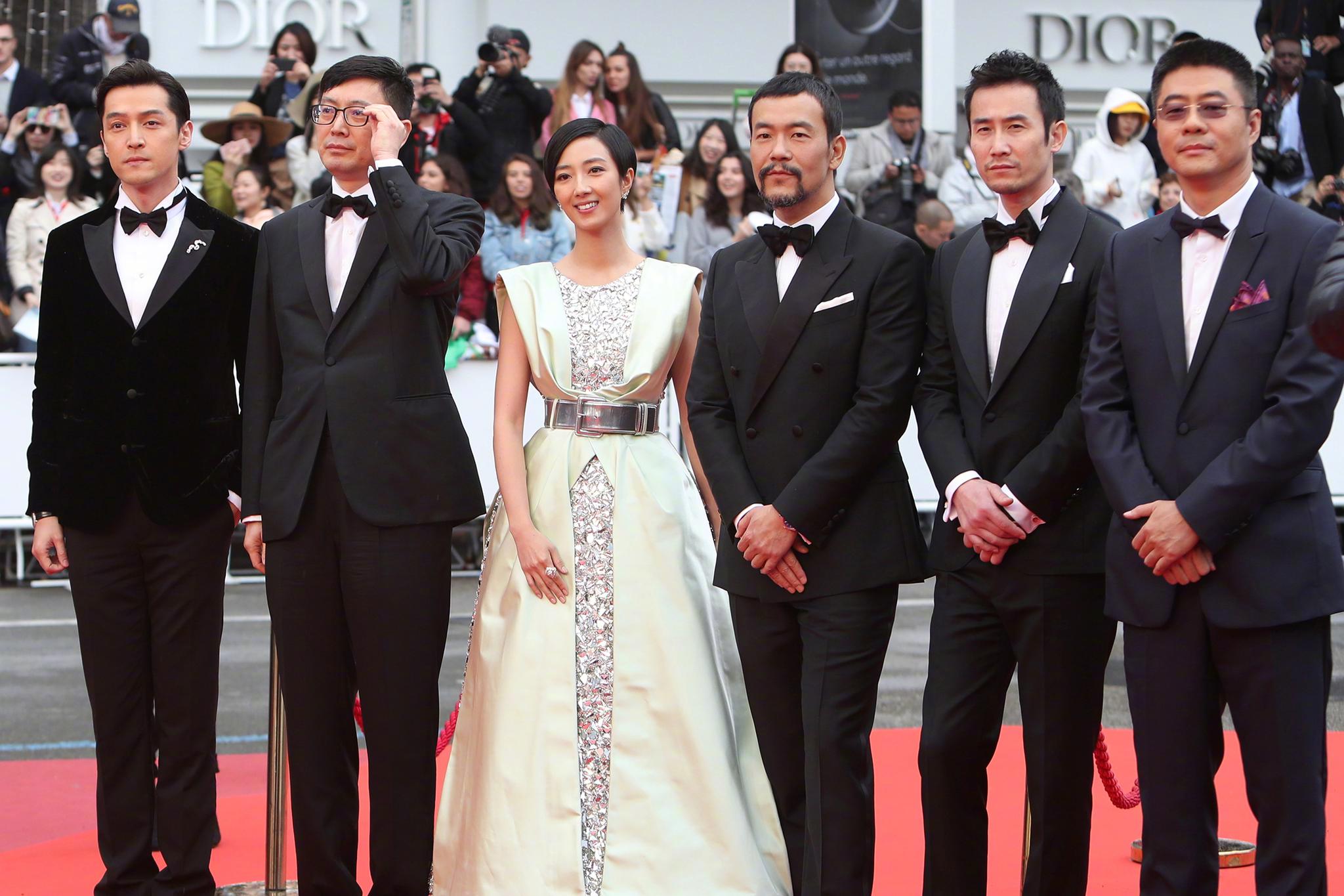 柏林最佳男主@廖凡 带着新作《南方车站的聚会》亮相首映红毯