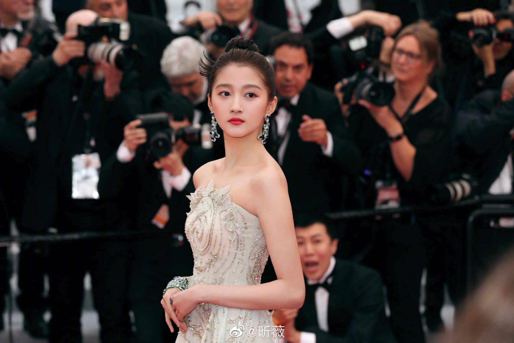 @关晓彤 清新优雅