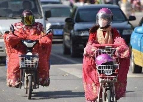 哪个说电动车冷天开不远？维修师傅：学会这招，轻松多跑30公里