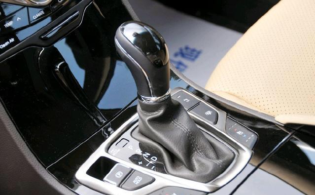 工薪都能买起的豪车!搭载V6带可变悬架,国外热购,国内不识货