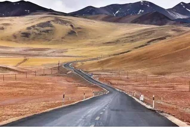 新疆这条公路翻越5000米高山成为“世界之最”！一生一定要去一次