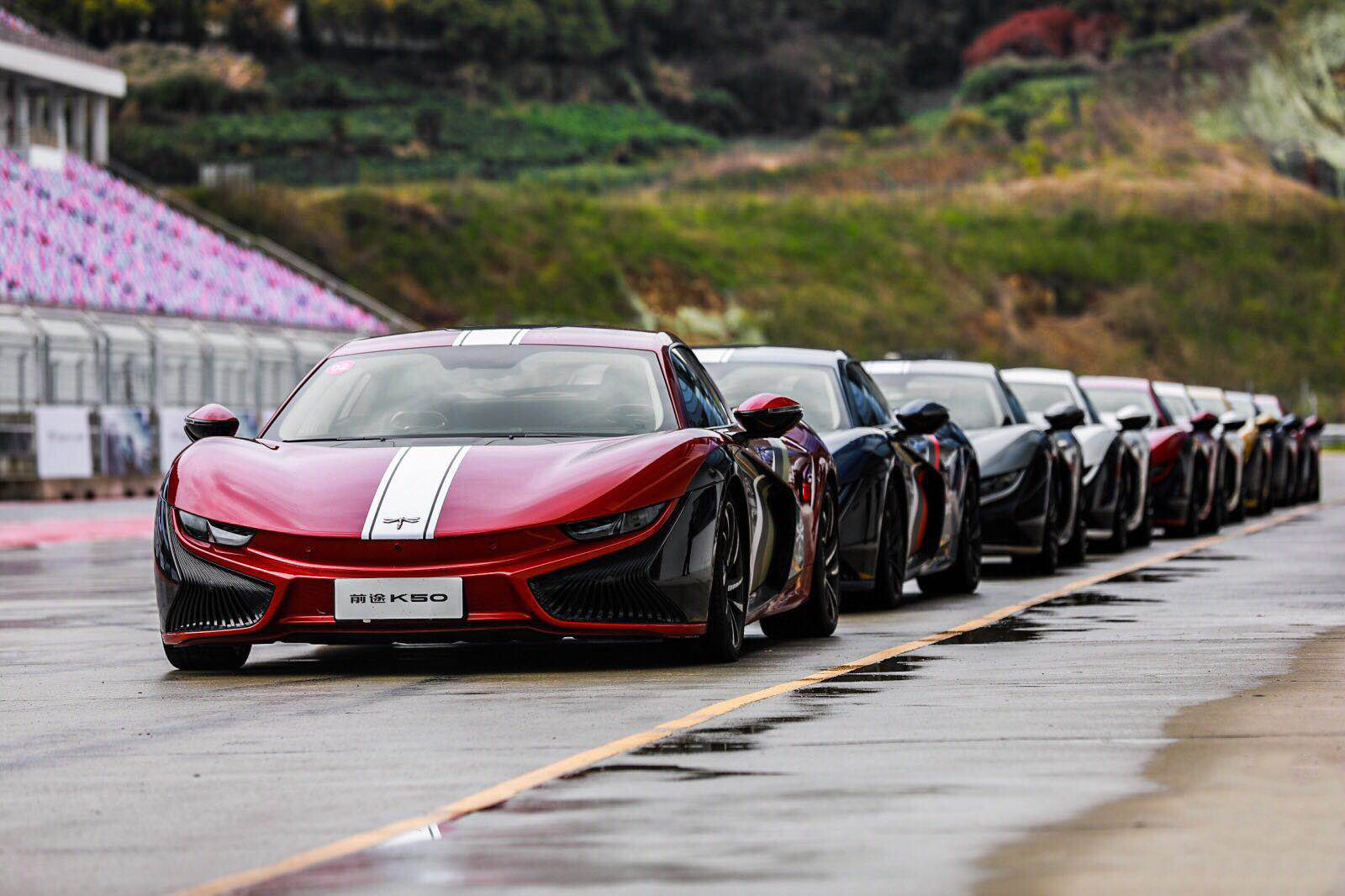 新能源品牌- @前途汽车 在宁波举办专业赛道试