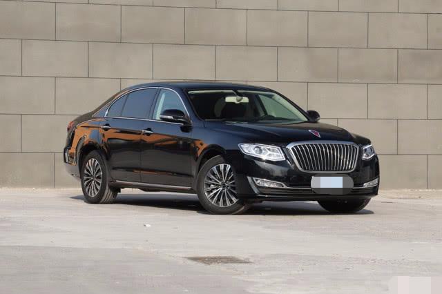 红旗终于扎根群众，5米车长配2.0T，车友一问价格：来10台