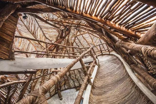 世界从来不缺自然的美景，也不缺奢华酒店！