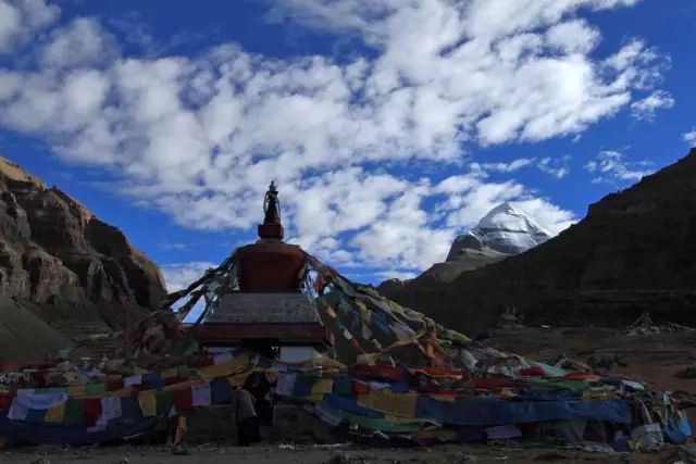 新疆这条公路翻越5000米高山成为“世界之最”！一生一定要去一次