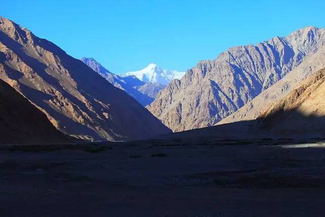 新疆这条公路翻越5000米高山成为“世界之最”！一生一定要去一次