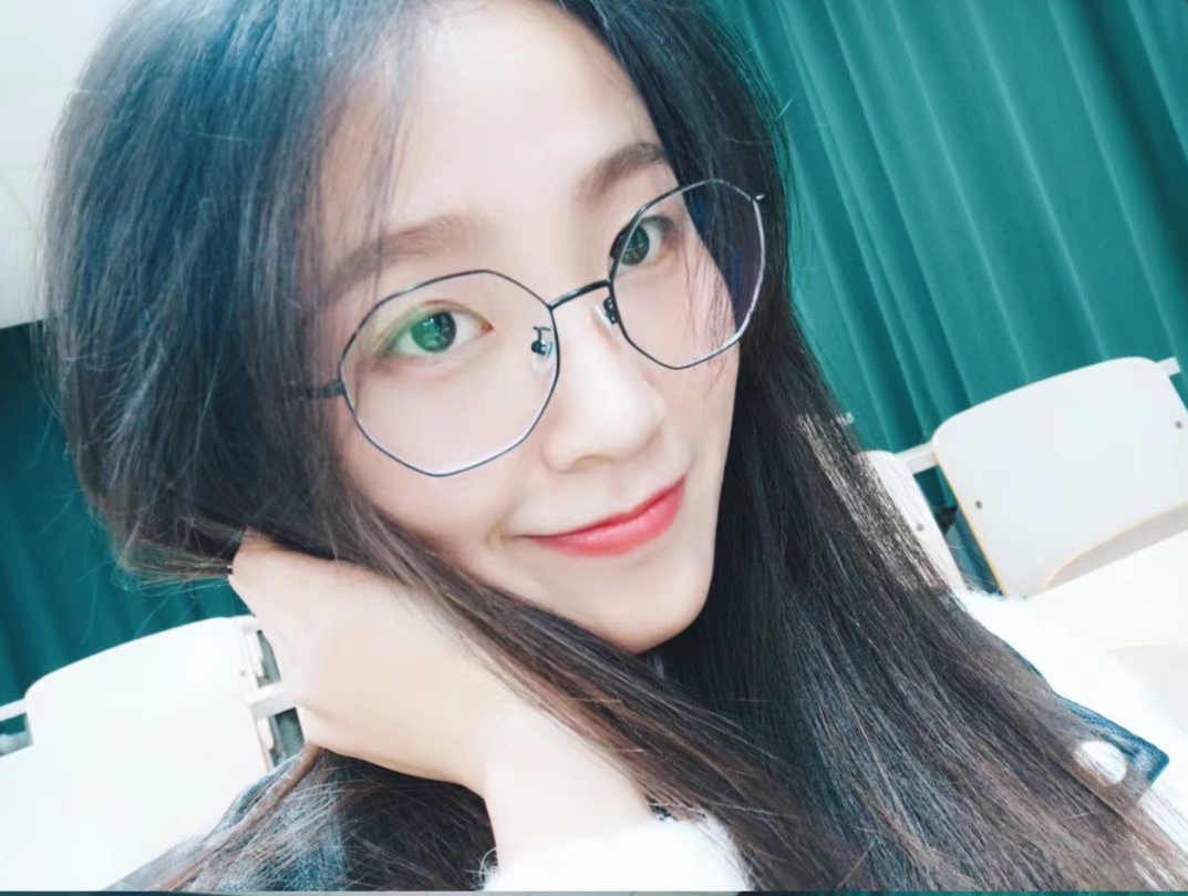 来自天津职业技术师范大学 本科 空乘专业 身高