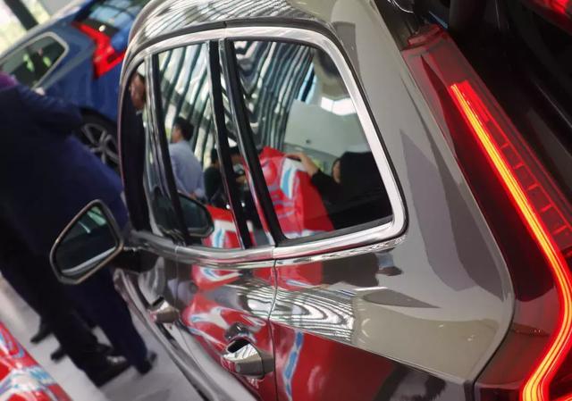 新一代沃尔沃V60:30万级实用性最高的个性车型之一