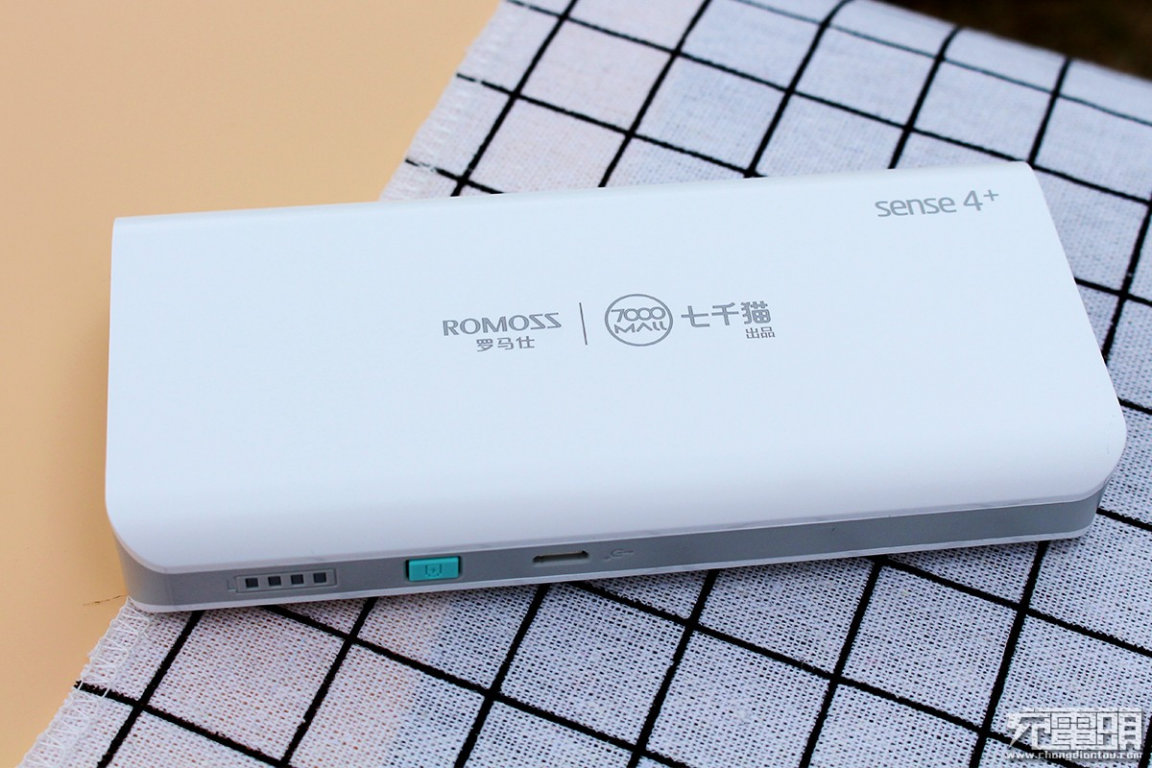 电源主控芯片:ismartware智融sw6103编辑点评:外观方面,罗马仕sense4